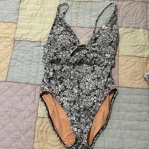 NWT J. Crew Ruffle v-neck one-piece in valley floral